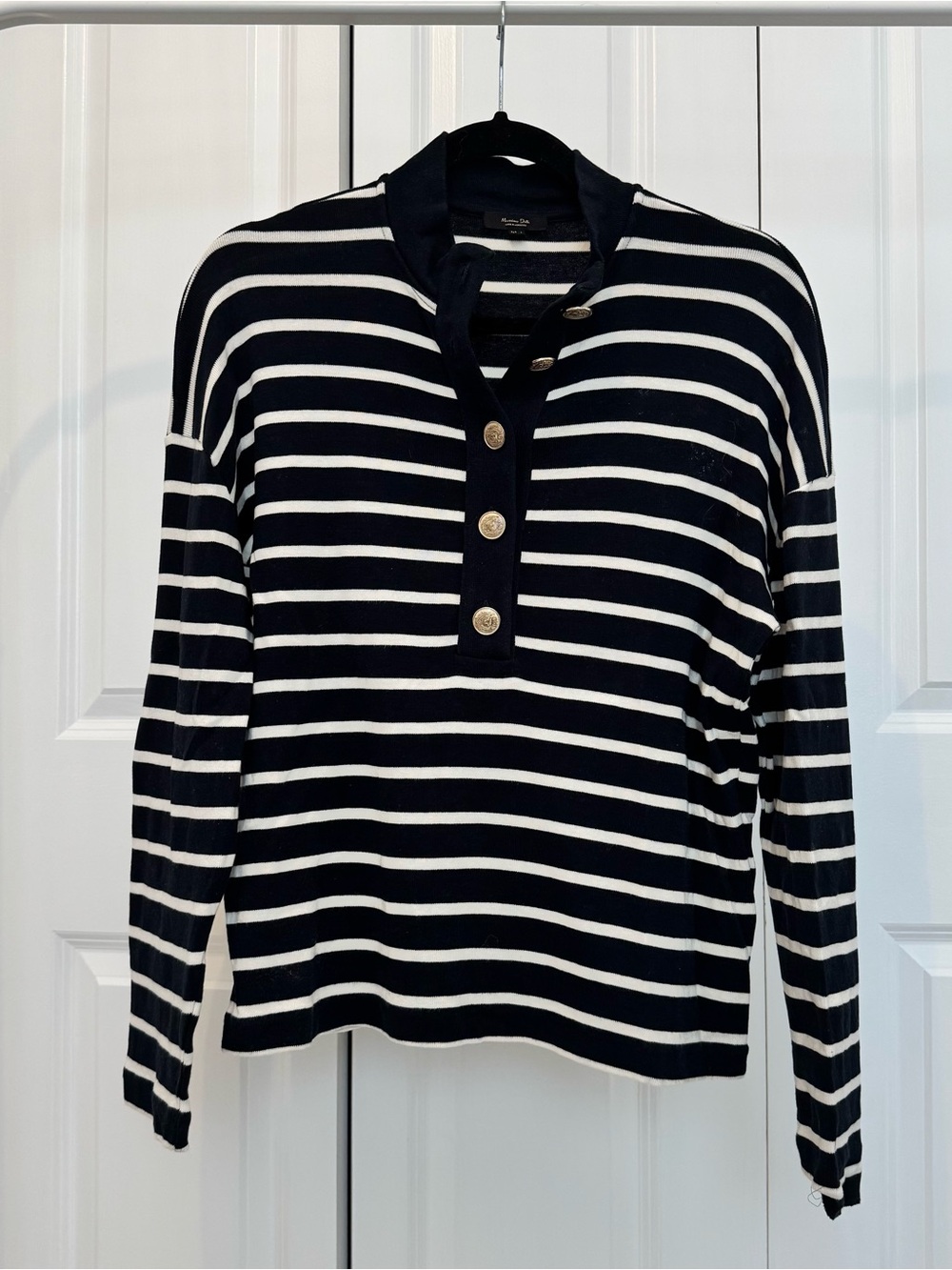 Massimo Dutti Large Striped Button-Front Women’s Sweater - Navy & White